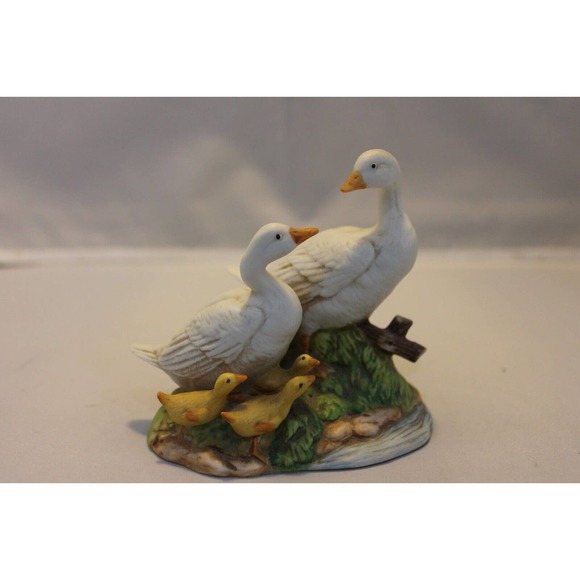 Vintage HOMCO #1459 Mother/Father DUCK w/Baby DUCKLINGS Family Ceramic - Picture 3 of 8